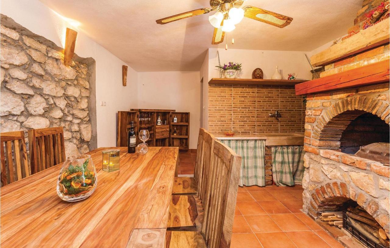 Stunning Home In Punat With Kitchen Stara Baška Dış mekan fotoğraf