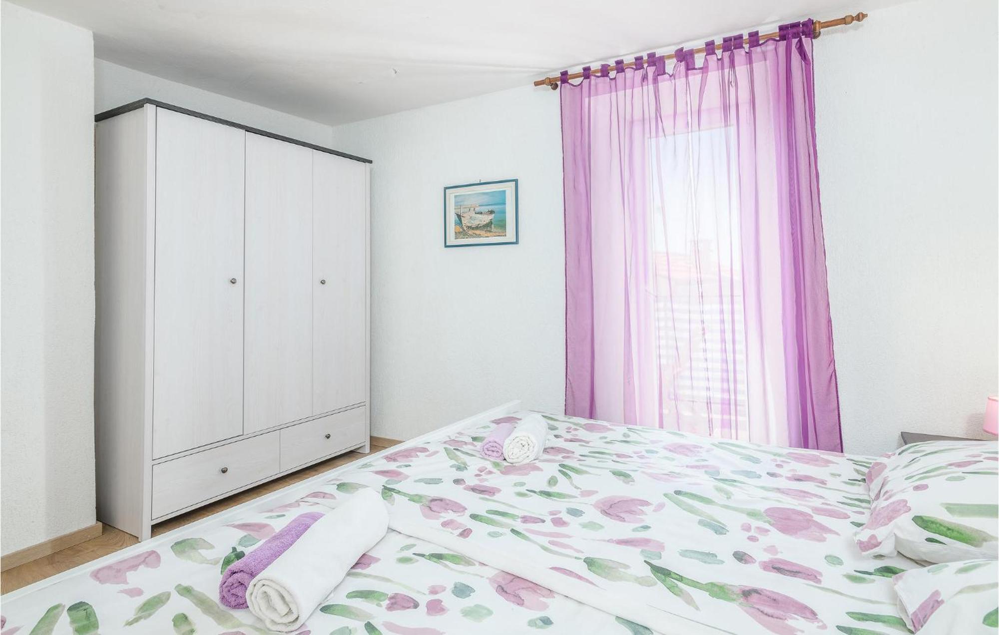 Stunning Home In Punat With Kitchen Stara Baška Dış mekan fotoğraf