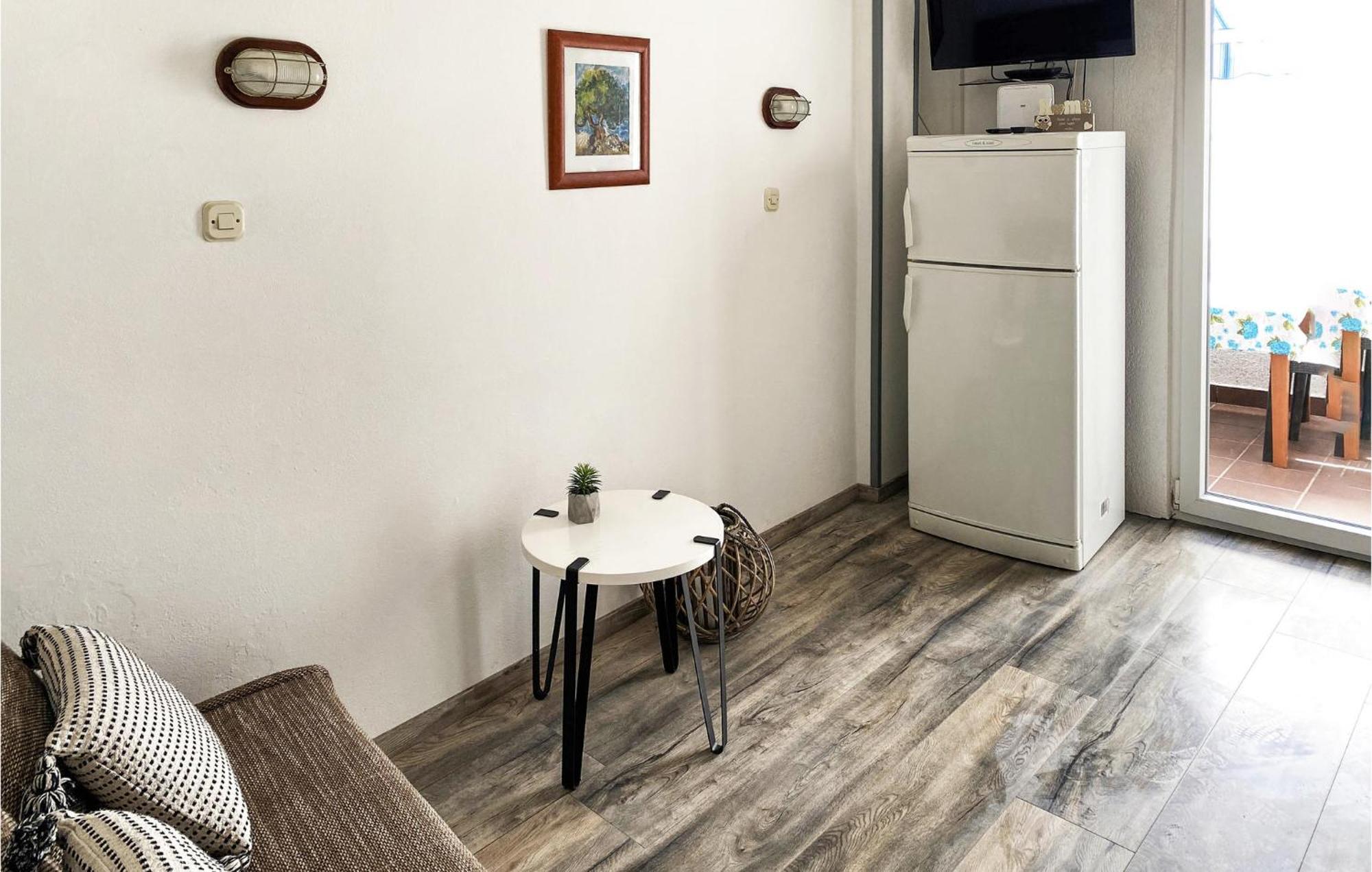 Stunning Home In Punat With Kitchen Stara Baška Dış mekan fotoğraf